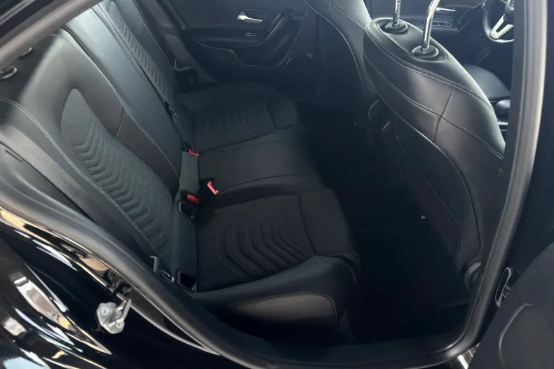 Mercedes-Benz A 180 (Clasa A) din 2020 cu 133.000 km - oferta MER196516 - foto 34
