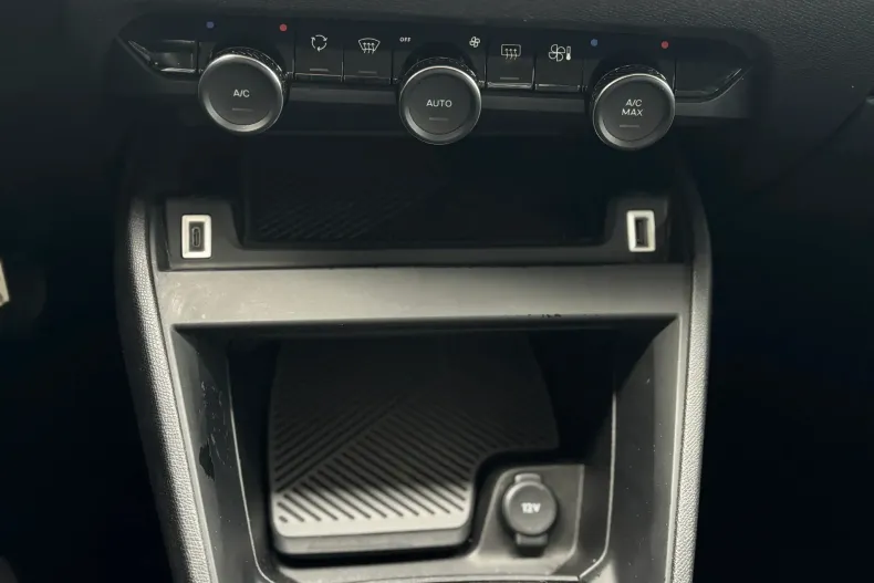 Citroën C4X din 2023 cu 100.000 km - oferta CIT196517 - foto 20