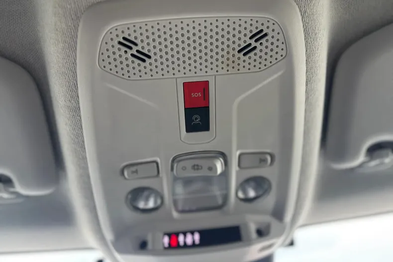 Citroën C4X din 2023 cu 100.000 km - oferta CIT196517 - foto 27