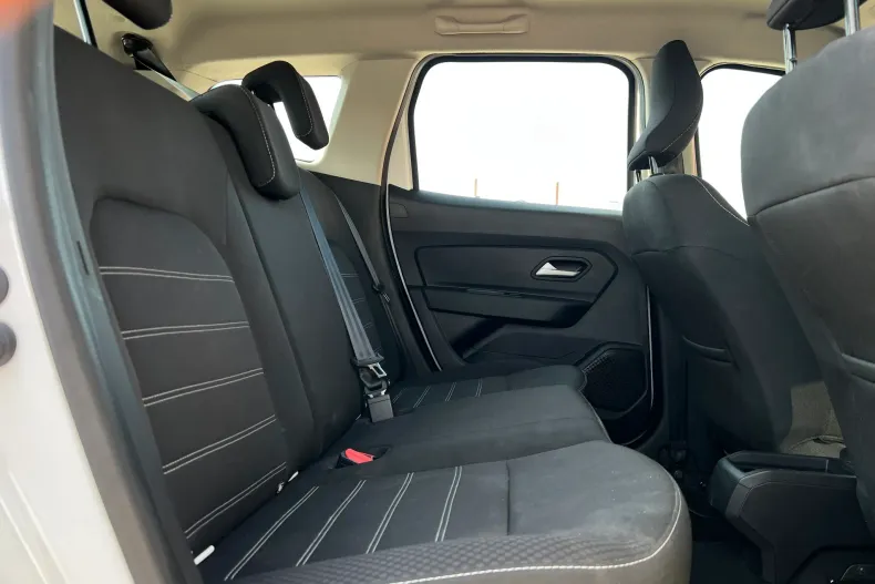 Dacia Duster din 2024 cu 38.000 km - oferta DAC196521 - foto 8