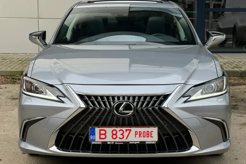 Lexus Seria ES din 2024 cu 34.000 km - oferta LEX196528 - foto 2