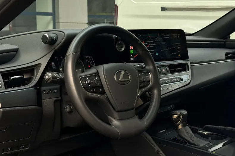 Lexus Seria ES din 2024 cu 34.000 km - oferta LEX196528 - foto 17