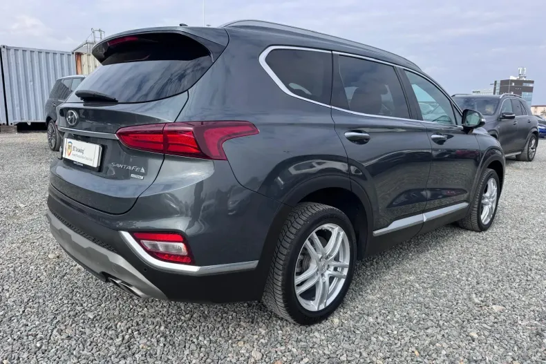 Hyundai Santa Fe din 2020 cu 151.172 km - oferta HYU196533 - foto 3