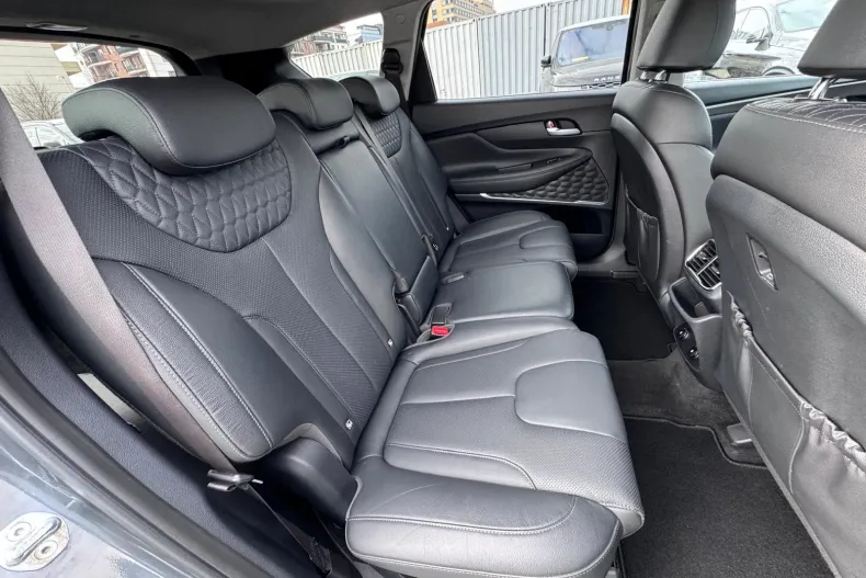 Hyundai Santa Fe din 2020 cu 151.172 km - oferta HYU196533 - foto 17