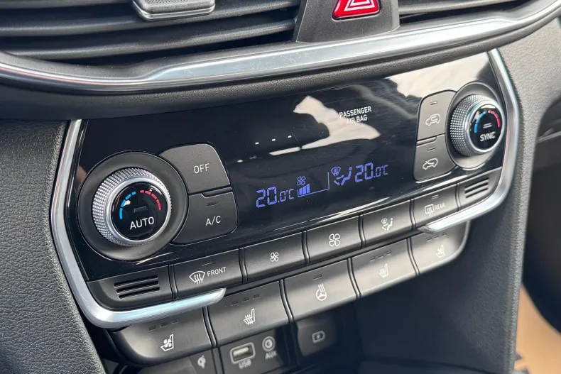 Hyundai Santa Fe din 2020 cu 151.172 km - oferta HYU196533 - foto 35