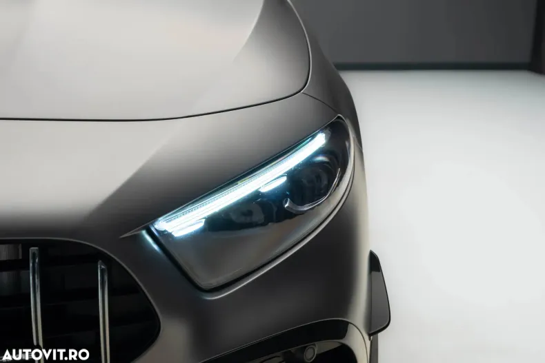 Mercedes-Benz A 35 AMG (Clasa A) din 2023 cu 12.000 km - oferta MER196535 - foto 8