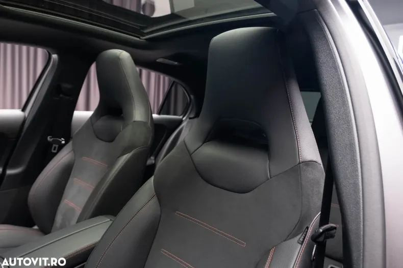 Mercedes-Benz A 35 AMG (Clasa A) din 2023 cu 12.000 km - oferta MER196535 - foto 27