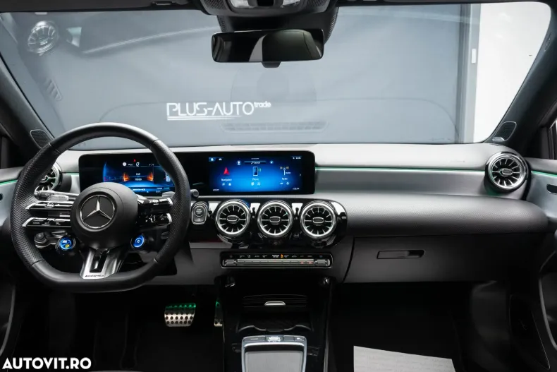 Mercedes-Benz A 35 AMG (Clasa A) din 2023 cu 12.000 km - oferta MER196535 - foto 33