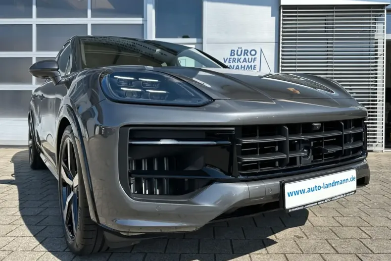 Porsche Cayenne din 2024 cu 15.000 km - oferta POR196537 - foto 1