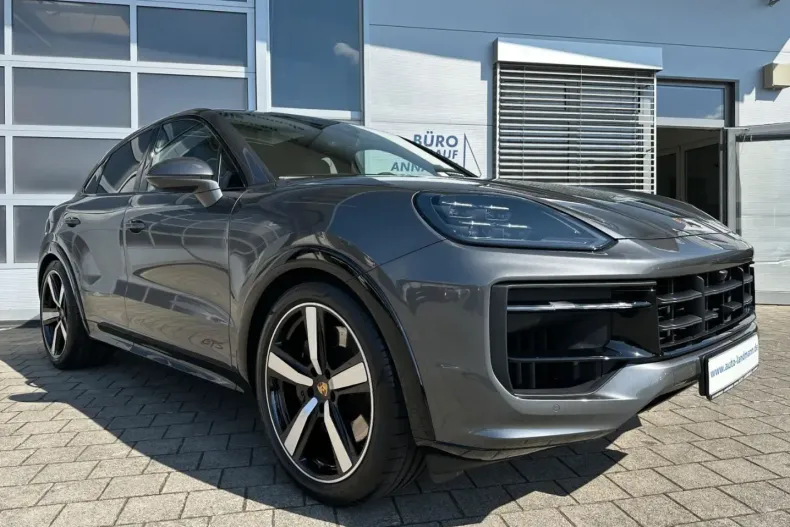Porsche Cayenne din 2024 cu 15.000 km - oferta POR196537 - foto 2