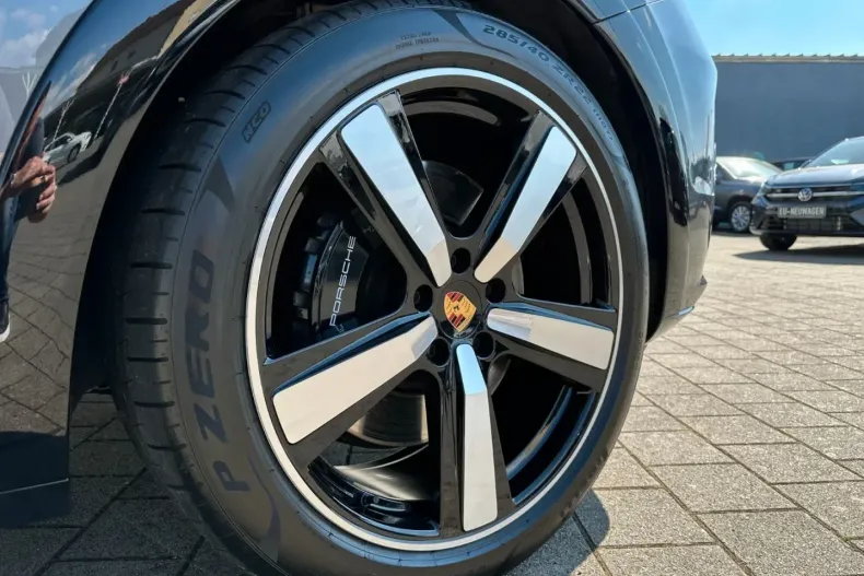 Porsche Cayenne din 2024 cu 15.000 km - oferta POR196537 - foto 5