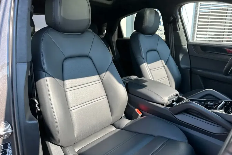 Porsche Cayenne din 2024 cu 15.000 km - oferta POR196537 - foto 10