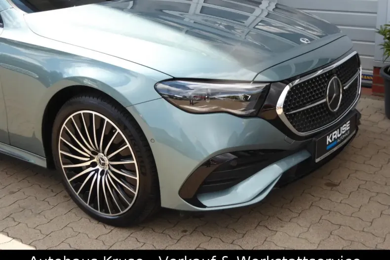 Mercedes-Benz E 300 (Clasa E) din 2024 cu 28.500 km - oferta MER196538 - foto 3