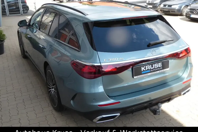 Mercedes-Benz E 300 (Clasa E) din 2024 cu 28.500 km - oferta MER196538 - foto 6