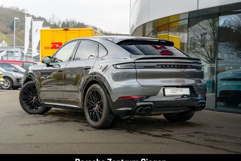 Porsche Cayenne din 2024 cu 22.500 km - oferta POR196540 - foto 3