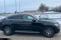 Mercedes-Benz GLC 300 (Clasa GLC) din 2021 cu 64.503 km - oferta MER196541 - foto 3