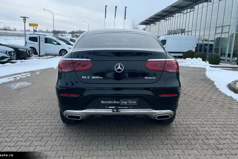 Mercedes-Benz GLC 300 (Clasa GLC) din 2021 cu 64.503 km - oferta MER196541 - foto 5