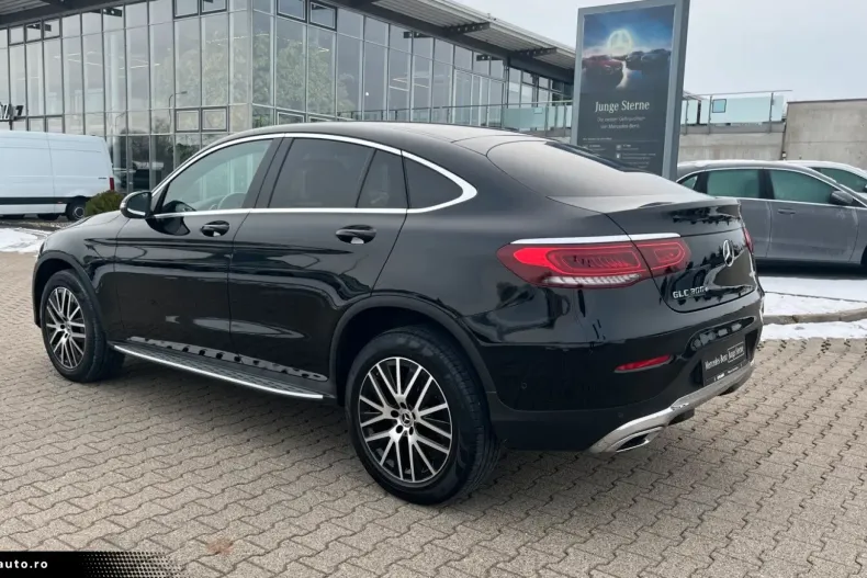 Mercedes-Benz GLC 300 (Clasa GLC) din 2021 cu 64.503 km - oferta MER196541 - foto 6