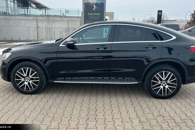 Mercedes-Benz GLC 300 (Clasa GLC) din 2021 cu 64.503 km - oferta MER196541 - foto 7
