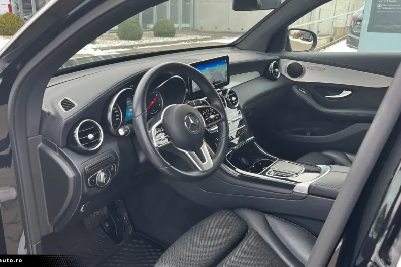 Mercedes-Benz GLC 300 (Clasa GLC) din 2021 cu 64.503 km - oferta MER196541 - foto 11