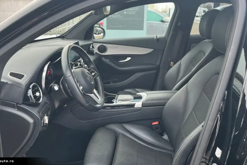 Mercedes-Benz GLC 300 (Clasa GLC) din 2021 cu 64.503 km - oferta MER196541 - foto 12