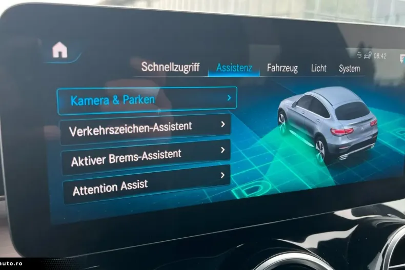 Mercedes-Benz GLC 300 (Clasa GLC) din 2021 cu 64.503 km - oferta MER196541 - foto 33