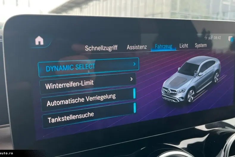 Mercedes-Benz GLC 300 (Clasa GLC) din 2021 cu 64.503 km - oferta MER196541 - foto 34