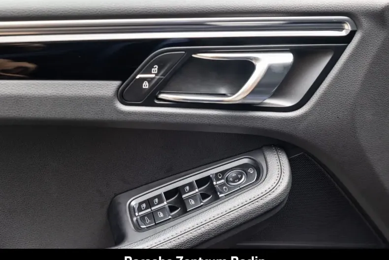 Porsche Macan din 2023 cu 31.969 km - oferta POR196543 - foto 22