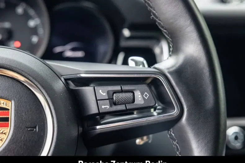 Porsche Macan din 2023 cu 31.969 km - oferta POR196543 - foto 29