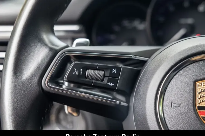 Porsche Macan din 2023 cu 31.969 km - oferta POR196543 - foto 30