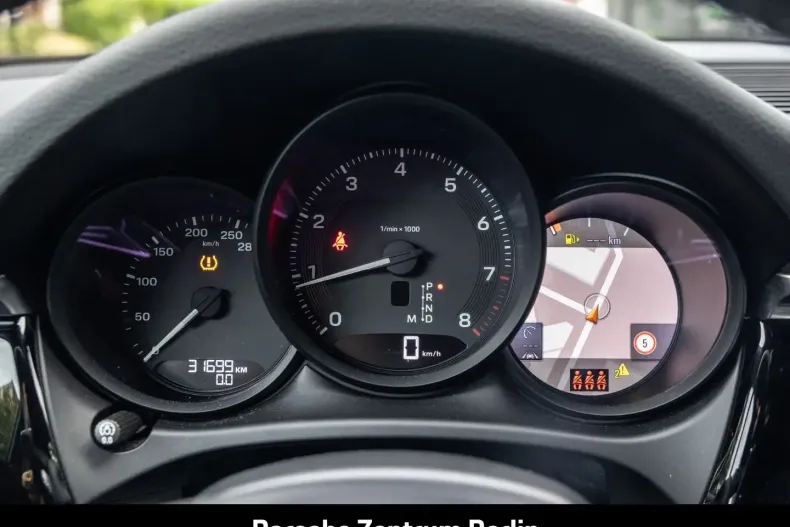 Porsche Macan din 2023 cu 31.969 km - oferta POR196543 - foto 32