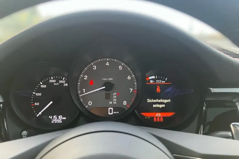 Porsche Macan din 2023 cu 41.514 km - oferta POR196545 - foto 5