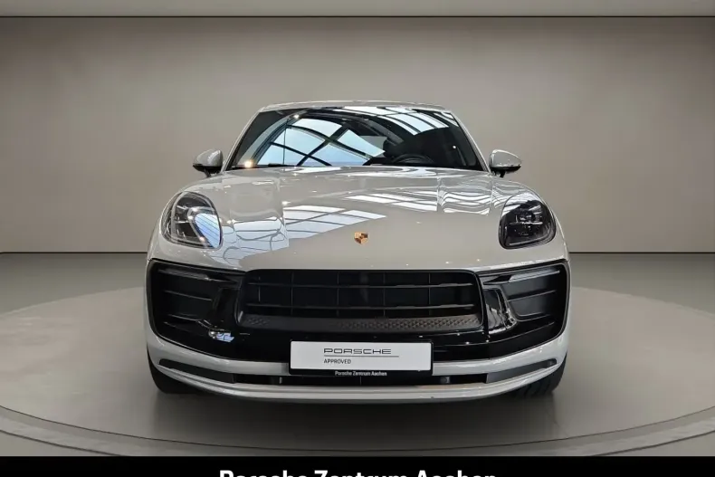 Porsche Macan din 2023 cu 45.286 km - oferta POR196546 - foto 4