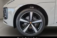 Porsche Macan din 2023 cu 45.286 km - oferta POR196546 - foto 10