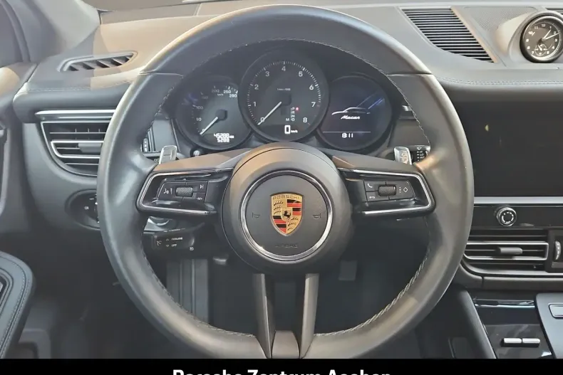 Porsche Macan din 2023 cu 45.286 km - oferta POR196546 - foto 13