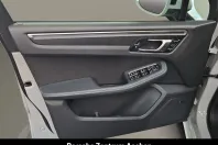 Porsche Macan din 2023 cu 45.286 km - oferta POR196546 - foto 20