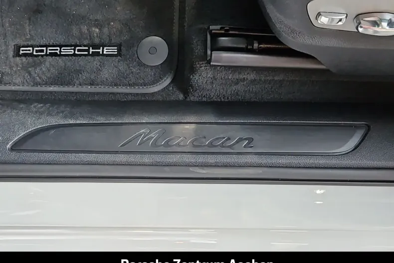 Porsche Macan din 2023 cu 45.286 km - oferta POR196546 - foto 22