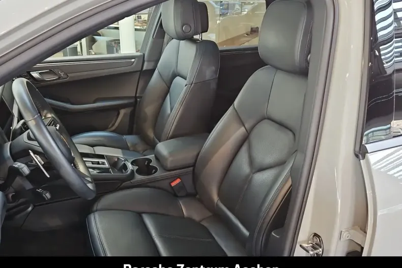 Porsche Macan din 2023 cu 45.286 km - oferta POR196546 - foto 25