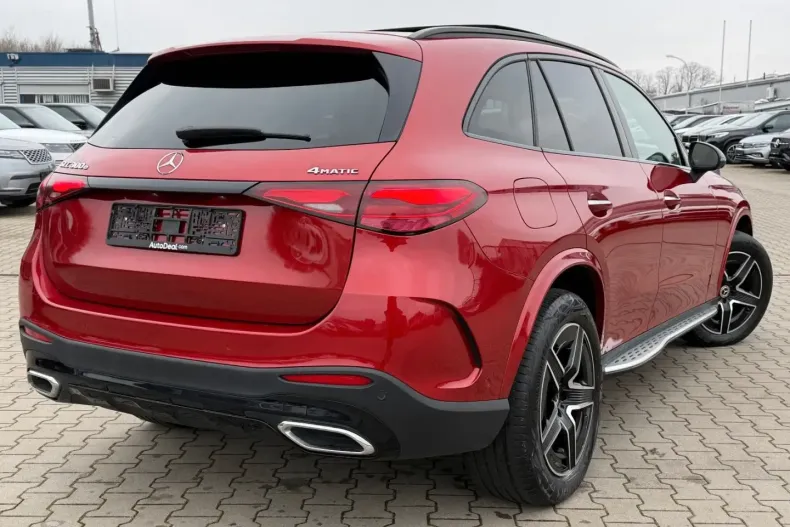 Mercedes-Benz GLC 300 (Clasa GLC) din 2023 cu 37.278 km - oferta MER196547 - foto 4