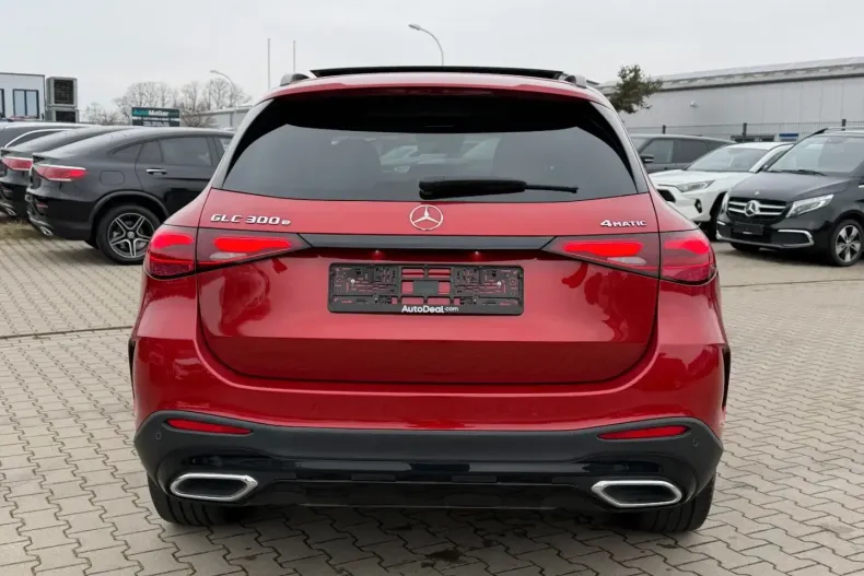 Mercedes-Benz GLC 300 (Clasa GLC) din 2023 cu 37.278 km - oferta MER196547 - foto 5