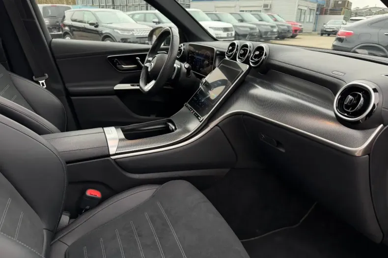 Mercedes-Benz GLC 300 (Clasa GLC) din 2023 cu 37.278 km - oferta MER196547 - foto 10