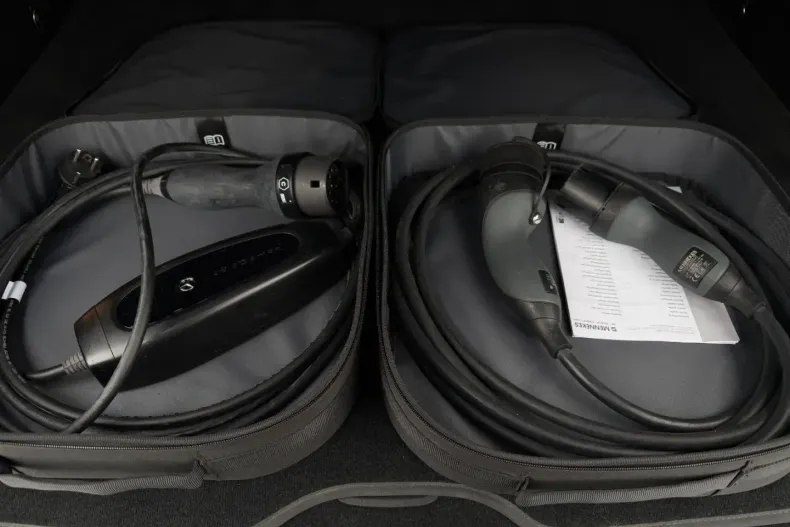 Mercedes-Benz GLC 300 (Clasa GLC) din 2023 cu 37.278 km - oferta MER196547 - foto 31