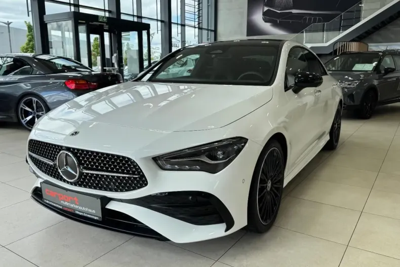 Mercedes-Benz CLA 200 (Clasa CLA) din 2024 cu 13.000 km - oferta MER196550 - foto 1