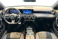 Mercedes-Benz CLA 200 (Clasa CLA) din 2024 cu 12.029 km - oferta MER196551 - foto 14