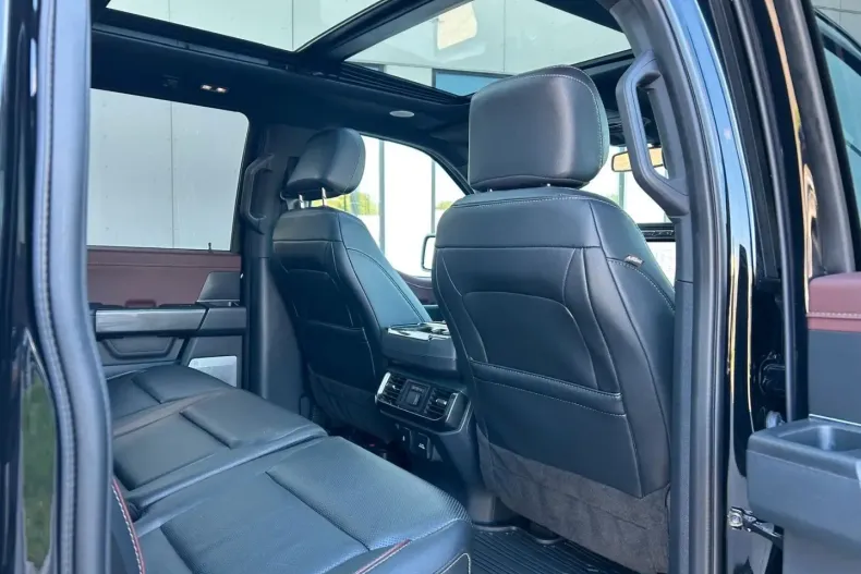 Ford F 150 din 2024 cu 23.500 km - oferta FOR196554 - foto 12