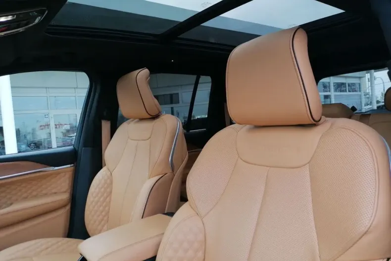 Jeep Grand Cherokee din 2023 cu 11.800 km - oferta JEE196556 - foto 18