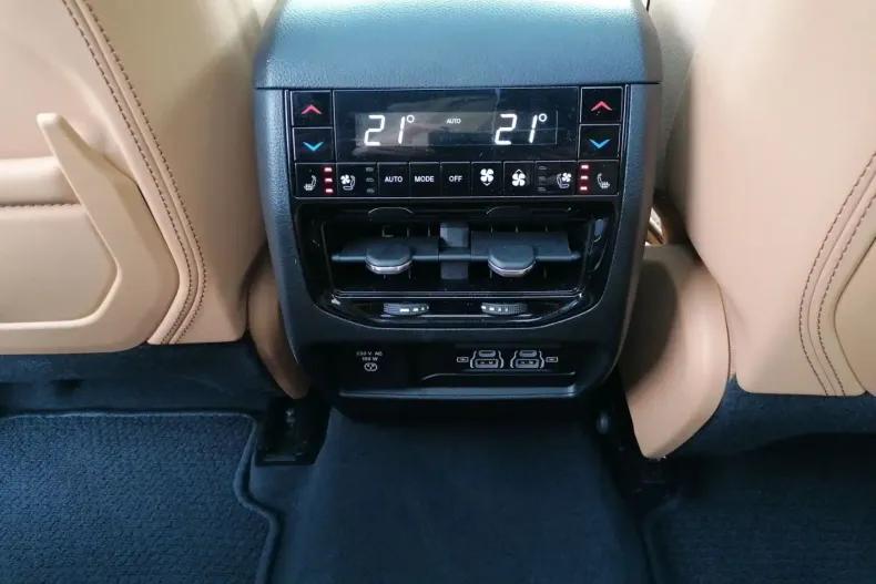 Jeep Grand Cherokee din 2023 cu 11.800 km - oferta JEE196556 - foto 27