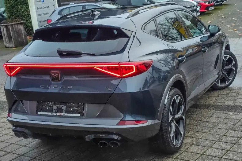 Cupra Formentor din 2023 cu 12.240 km - oferta CUP196558 - foto 3