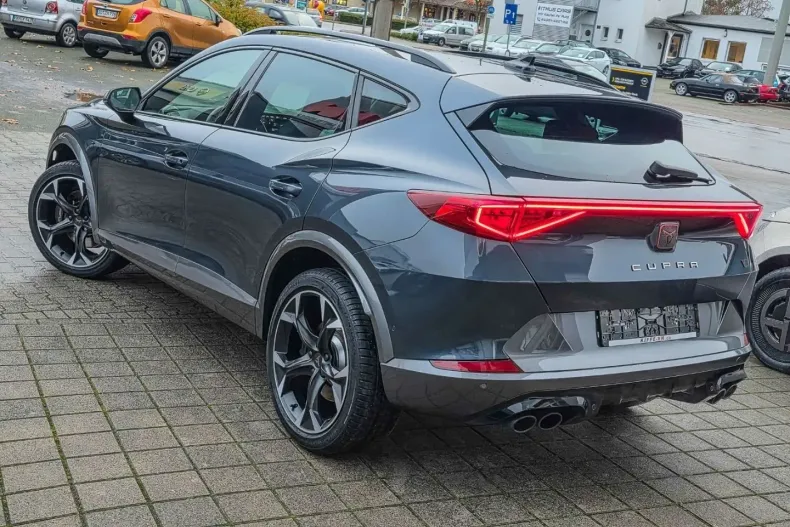 Cupra Formentor din 2023 cu 12.240 km - oferta CUP196558 - foto 5