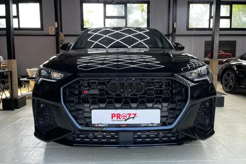 Audi RSQ3 din 2024 cu 36.500 km - oferta AUD196560 - foto 2